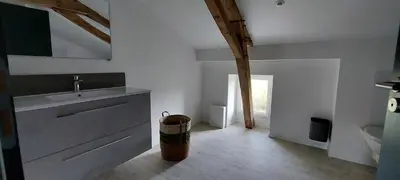 Télévision ou salle de divertissement dans l'établissement LE FIEF GUIBERT Chambres d'hôtes - gîtes - élevage de lamas en Vendée