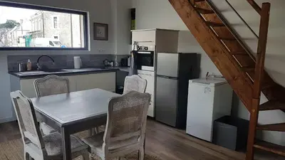 Cuisine ou kitchenette dans l'établissement Nouveau gîte Beaulieu à Combree