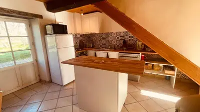 Cuisine ou kitchenette dans l'établissement Gite du Bois Passé