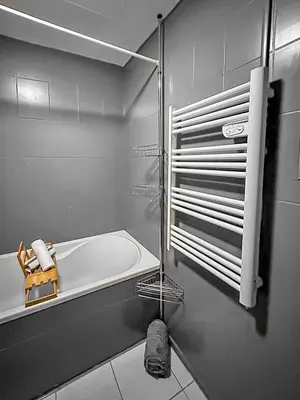 Salle de bains dans l'établissement Le Lumineux - Proche centre-ville et Atlantis