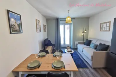 Coin salon dans l'établissement Cosy et central - Le Berlingot nantais