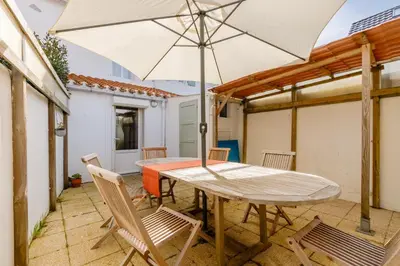 Terrasse ou espace extérieur de l'établissement La Joséphine - Maison avec terrasse