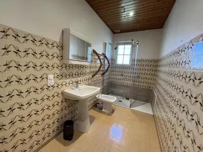 Salle de bains dans l'établissement Le Val de Vie