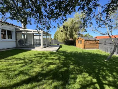 Jardin de l'établissement Le Val de Vie