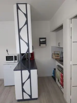 Cuisine ou kitchenette dans l'établissement Studio 2 à 4 personnes proche de la plage