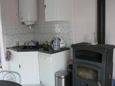 Cuisine ou kitchenette dans l'établissement Maison ZEN climatisée