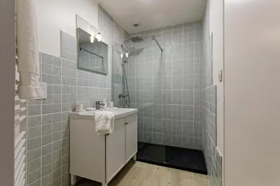 Salle de bains dans l'établissement Gîte Belle Entrée