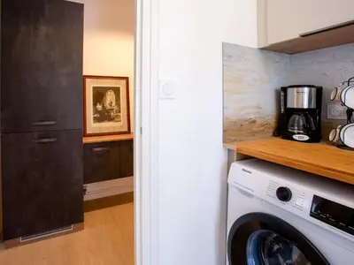 Cuisine ou kitchenette dans l'établissement Apartment Le Bellevue by Interhome