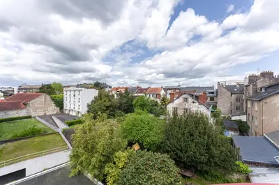 Vue générale sur Nantes ou vue de la ville depuis l'appartement
