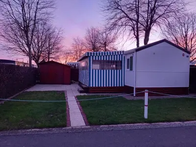 Lever ou coucher de soleil vu de le camping ou à proximité