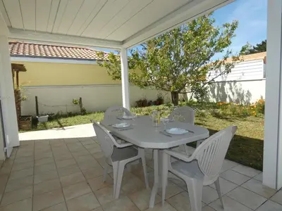 Plan de l'établissement Maison lumineuse avec jardin - 4 personnes - FR-1-540-286