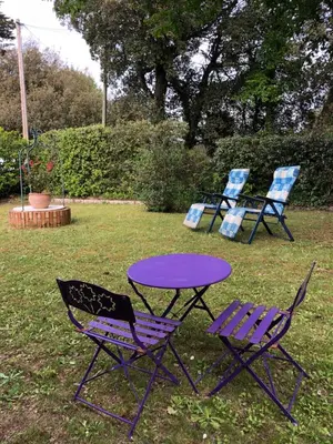 Jardin de l'établissement La Palaine, maison à 150m de la mer