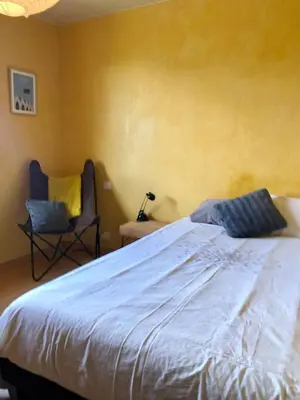 Un ou plusieurs lits dans un hébergement de l'établissement Chambre 
