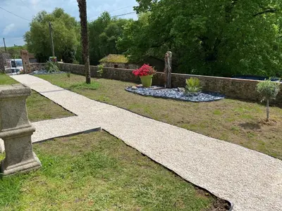 Jardin de l'établissement Le Colibri - Domaine de la Houblette