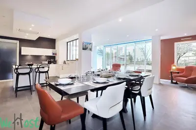 Cuisine ou kitchenette dans l'établissement *Ty Bleuniou * - Proche mer et cœur de ville
