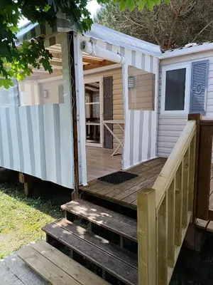Bâtiment de le camping