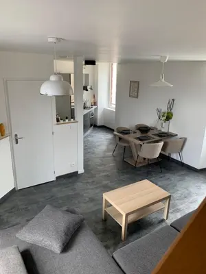 Cuisine ou kitchenette dans l'établissement Le Dauphiné