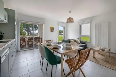 Coin salon dans l'établissement Rez-de-terrasse pour 6 proche centre de Pornic