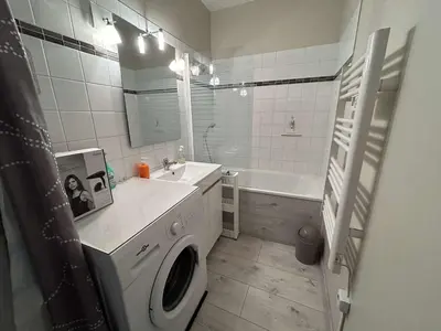 Salle de bains dans l'établissement Appartement Studio cabine, 4 couchages, face à la mer - FR-1-224C-304
