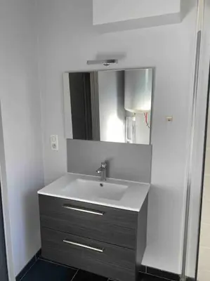Salle de bains dans l'établissement Baudry