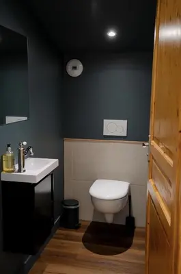 Salle de bains dans l'établissement Proche Puy duFou - Les Buardieres