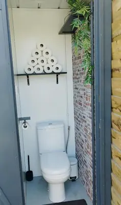 Salle de bains dans l'établissement La tente de l'atelier de la Gare