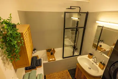 Salle de bains dans l'établissement Le coin du bonheur - Pas de fête