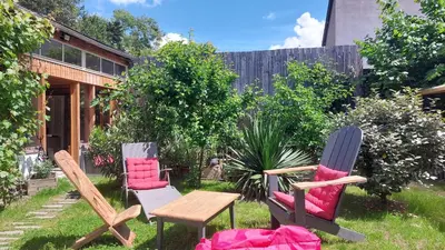 Jardin de l'établissement Chambres dans maison de caractère