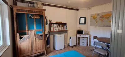 Cuisine ou kitchenette dans l'établissement Chambres dans maison de caractère