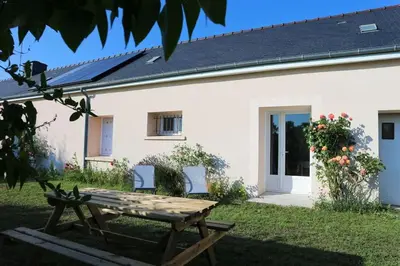Jardin de l'établissement Petit gîte des trois chemins