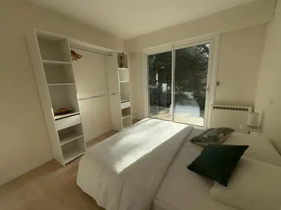 Un ou plusieurs lits dans un hébergement de l'établissement Maison familiale de charme à Saint-Jean-de-Monts - WIFI - FR-1-323-546