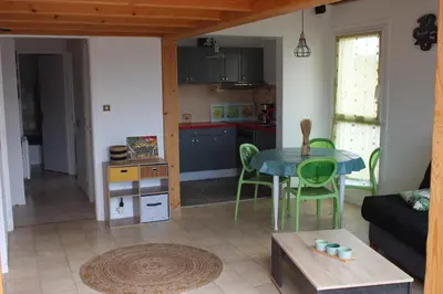 Cuisine ou kitchenette dans l'établissement Bord de mer