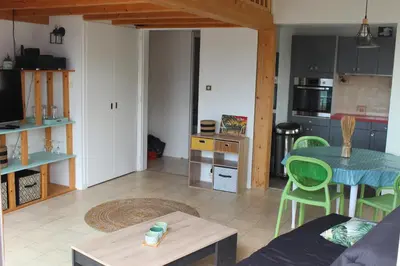 Cuisine ou kitchenette dans l'établissement Bord de mer