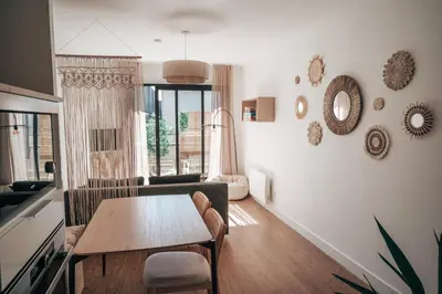 Cuisine ou kitchenette dans l'établissement Le Terra Cholet - T2 Centre - Terrasse - Parking - 25 min Puy duFou