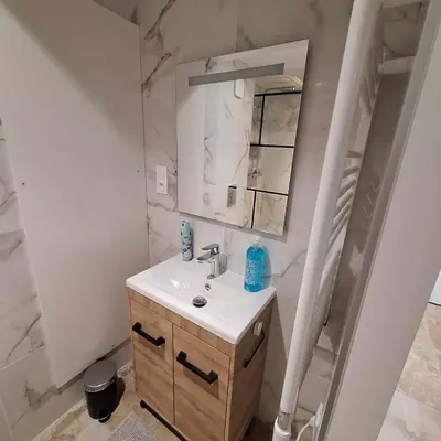 Salle de bains dans l'établissement Studio calme proche centre-ville