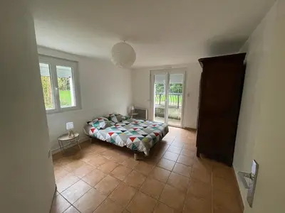 Un ou plusieurs lits dans un hébergement de l'établissement Logement au cœur de St Lyphard