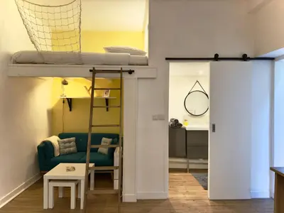 Coin salon dans l'établissement Studio cosy, proche gare