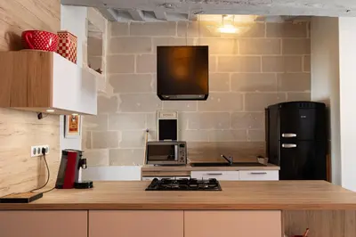 Cuisine ou kitchenette dans l'établissement L'échauguette d'Ancenis centre