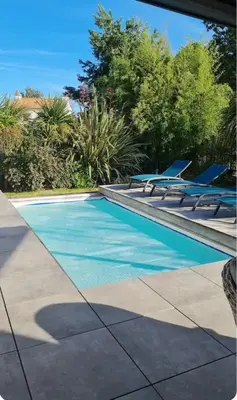 Piscine de l'établissement Joli Appartement de plain-pied ou située à proximité