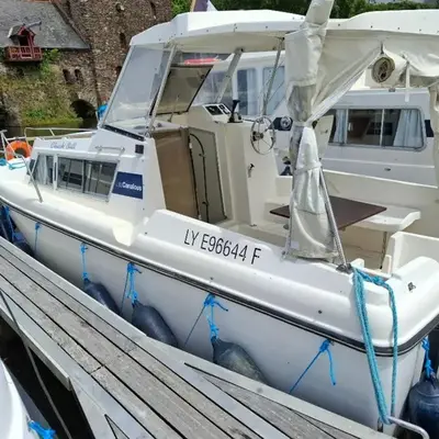 Séjour Insolite sur Bateau à Chenillé-Changé - API-1-46-24