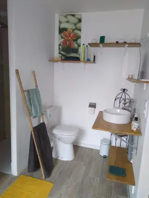 Salle de bains dans l'établissement Chez alexia et cédric