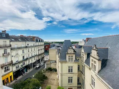Vue générale sur Angers ou vue de la ville depuis l'appartement