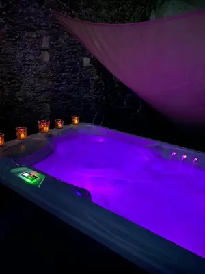 Piscine de l'établissement La Grange du presbytère ou située à proximité