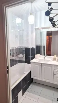 Salle de bains dans l'établissement Sérénité - Proche Parc des Expositions