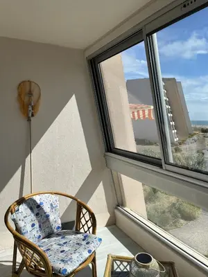 Balcon ou terrasse dans l'établissement L Arc en Ciel