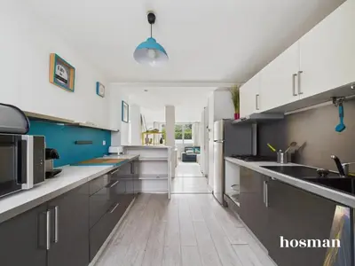 Cuisine ou kitchenette dans l'établissement le blue - T3 à Nantes - Comme à la maison