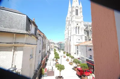 Quartier de l'appartement ou autre quartier proche