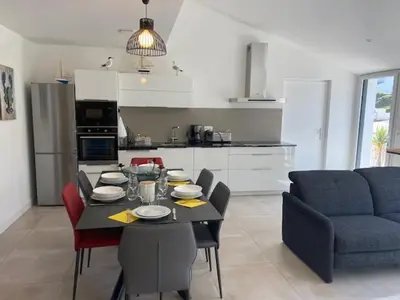 Cuisine ou kitchenette dans l'établissement SixTer