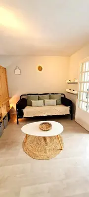 Un ou plusieurs lits dans un hébergement de l'établissement Évasion, Studio Cosy près de la Plage