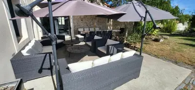 Jardin de l'établissement Gite le Parveau, 3 étoiles meublé de tourisme